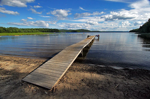 Adirondacks-Irondequoit-Inn-Beach2 Dock on Piseco Lake at Irondequoit Inn